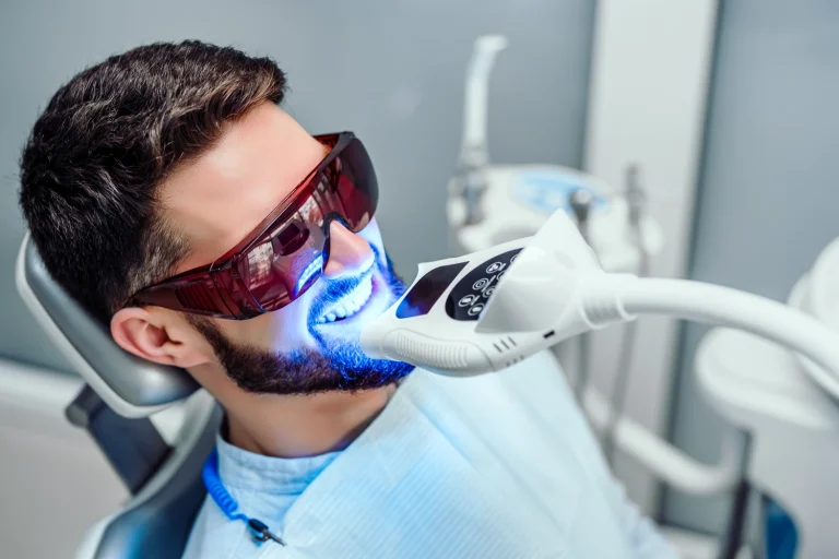 Wybielanie zębów w klinice stomatologicznej Stankowscy-Białach