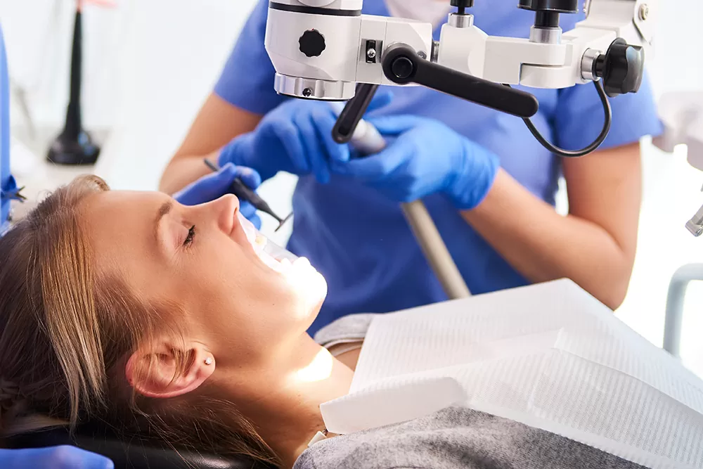Odbudowa tkanek przyzębia w stomatologia Stankowscy-Białach